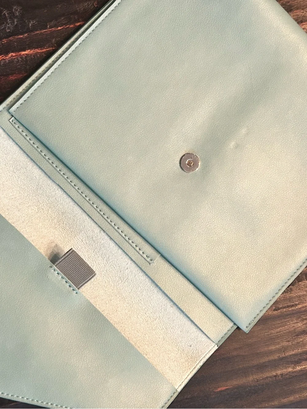 Erin Condren Sage Vegan Leather Folio like new